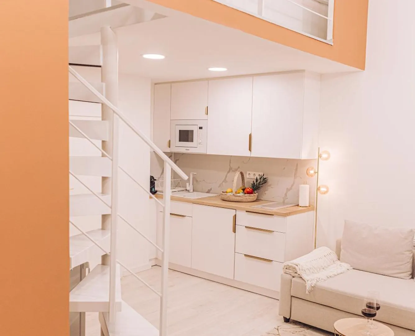 Stylish Apartments At Ruin Pub District Budapest