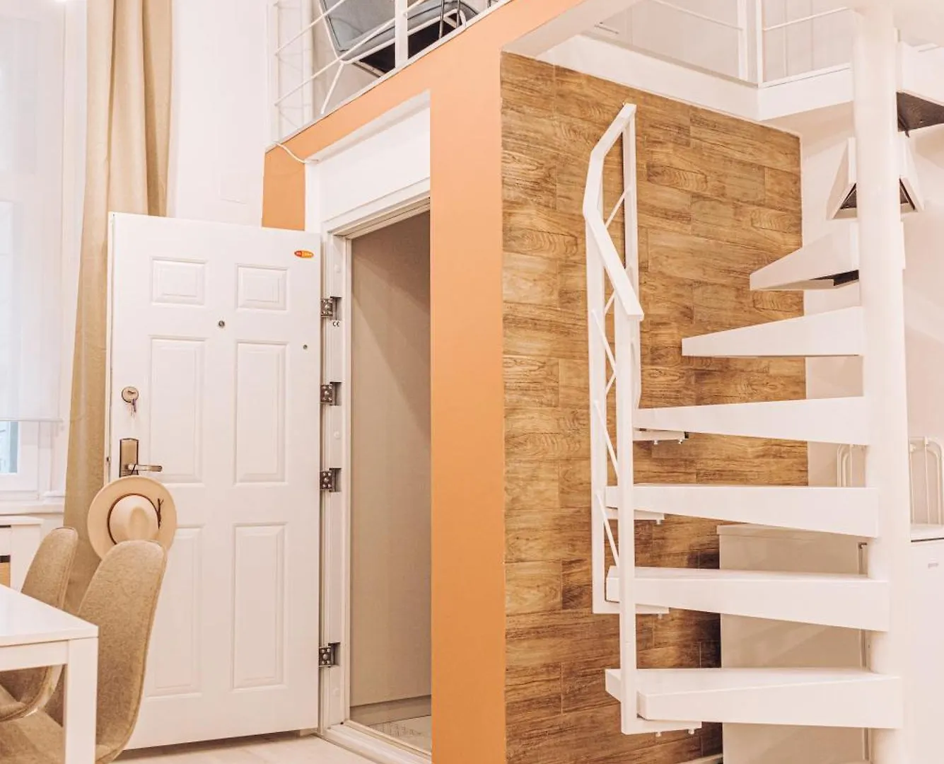 Stylish Apartments At Ruin Pub District Budapest
