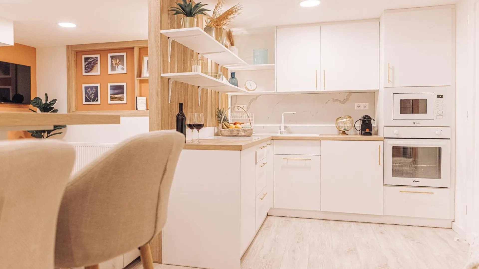 Stylish Apartments At Ruin Pub District Budapest